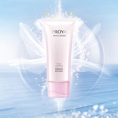 UED芯肌晶采洁面乳